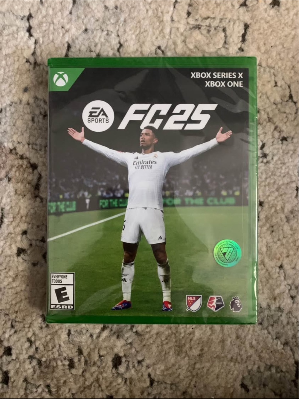 EA Sports FC 25 (Xbox Series X / Xbox One) - new in the case